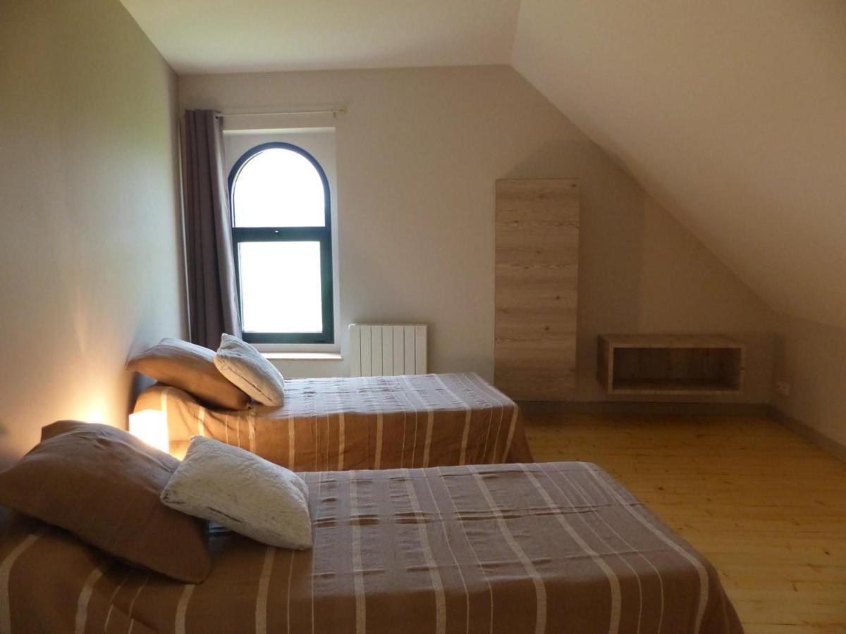 Gite Renove Avec Terrasse, Poele A Bois Et Wifi A Chapeau - Fr-1-489-79 Экстерьер фото