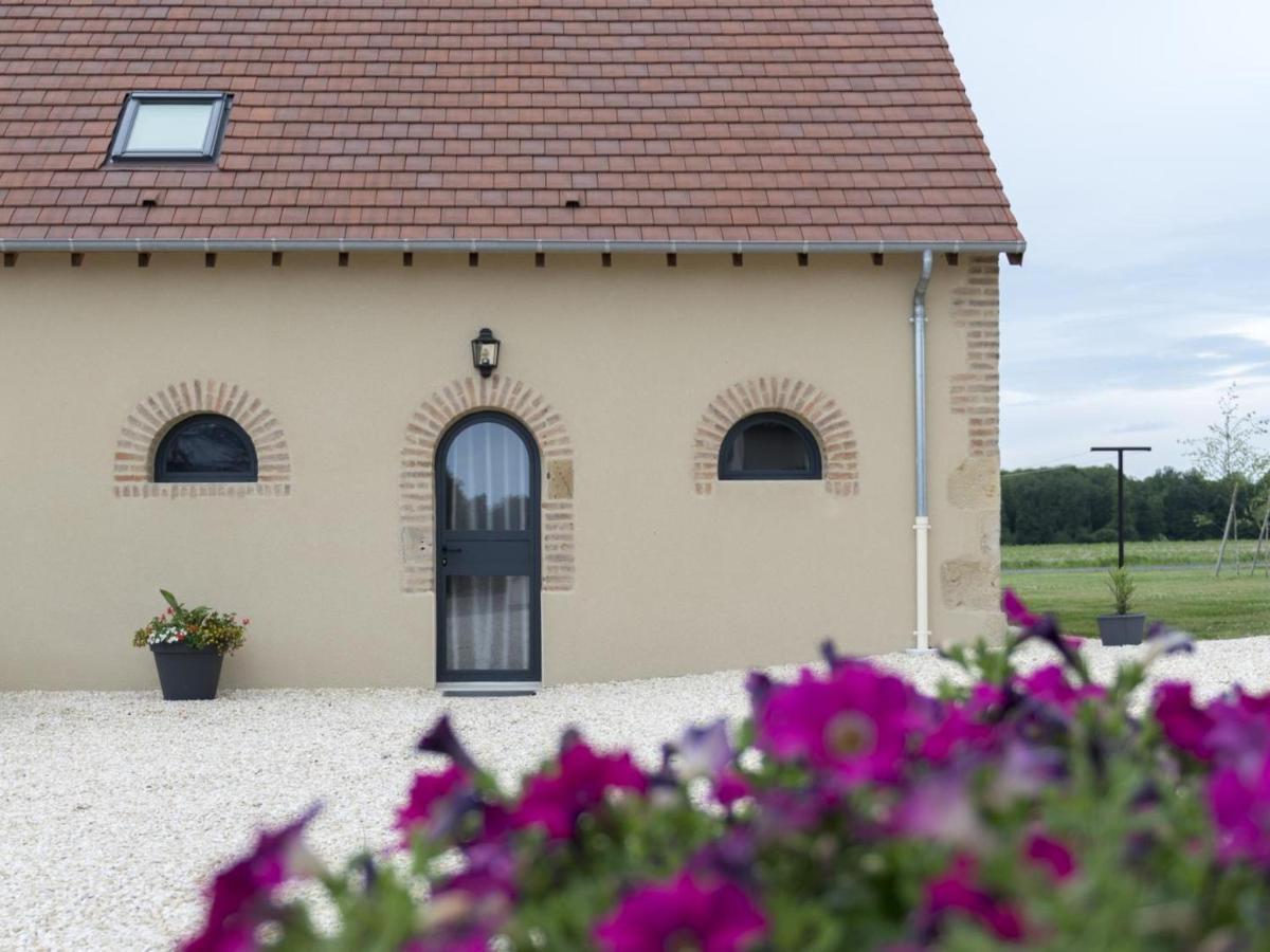 Gite Renove Avec Terrasse, Poele A Bois Et Wifi A Chapeau - Fr-1-489-79 Экстерьер фото