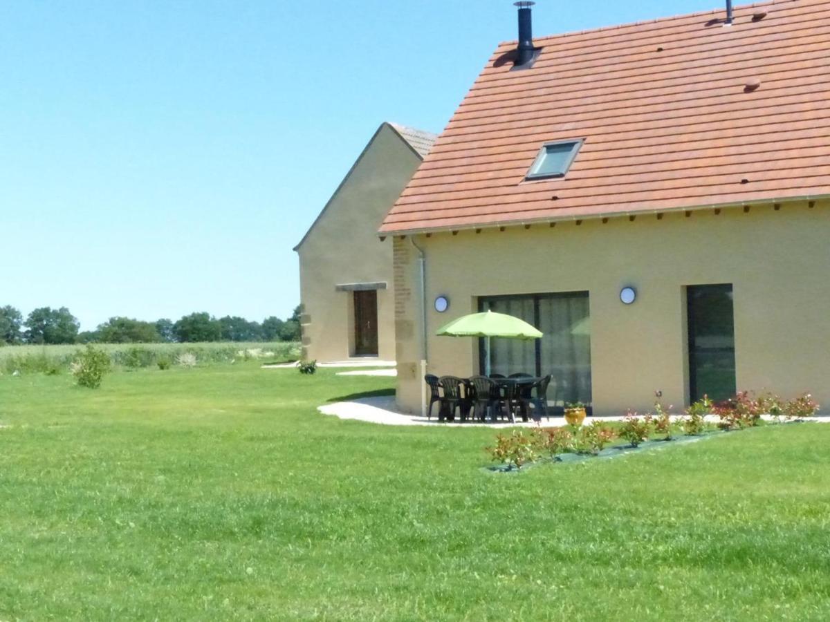 Gite Renove Avec Terrasse, Poele A Bois Et Wifi A Chapeau - Fr-1-489-79 Экстерьер фото